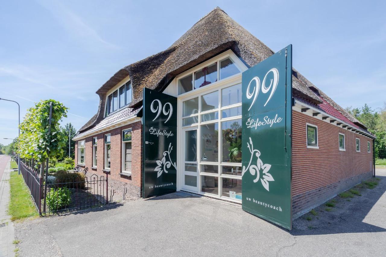 99 Lifestyle Suite Zwaag Dış mekan fotoğraf